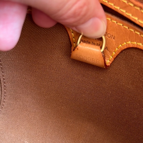 Louis Vuitton Brown and Tan Monogram Bag - Picture 13 of 16